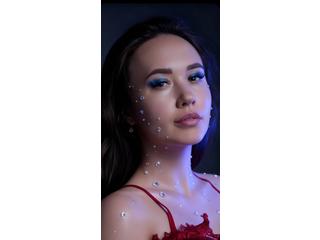 Mit dem Model chatten Julia19